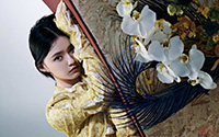 时尚女神林允冷艳妩媚白皙性感迷人写真(9)