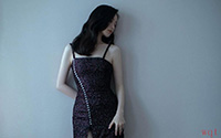 倪妮性感吊带露肩长裙优雅妩媚时尚写真(9)