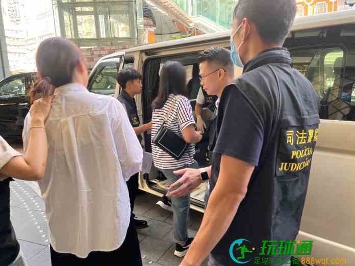 司警持續反罪惡巡查路氹賭場一帶 截獲5換錢黨1扒仔 司警持續反罪惡巡查路氹賭場一帶 截獲5換錢黨1扒仔