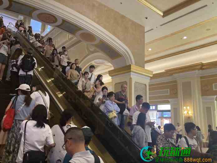 十一黃金周86萬旅客訪澳復甦近9成 中場復常貴賓廳僅回復15% 十一黃金周86萬旅客訪澳復甦近9成 中場復常貴賓廳僅回復15%