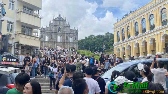 全球城市旅客過度榜澳門排第6 政府仍想盡辦法吸客擠爆澳門 全球城市旅客過度榜澳門排第6 政府仍想盡辦法吸客擠爆澳門