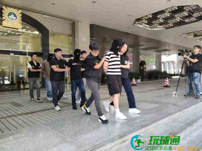珠寶店涉勾結換錢黨誘賭客刷卡套現 三員工被捕涉款至少54萬 珠寶店涉勾結換錢黨誘賭客刷卡套現 三員工被捕涉款至少54萬